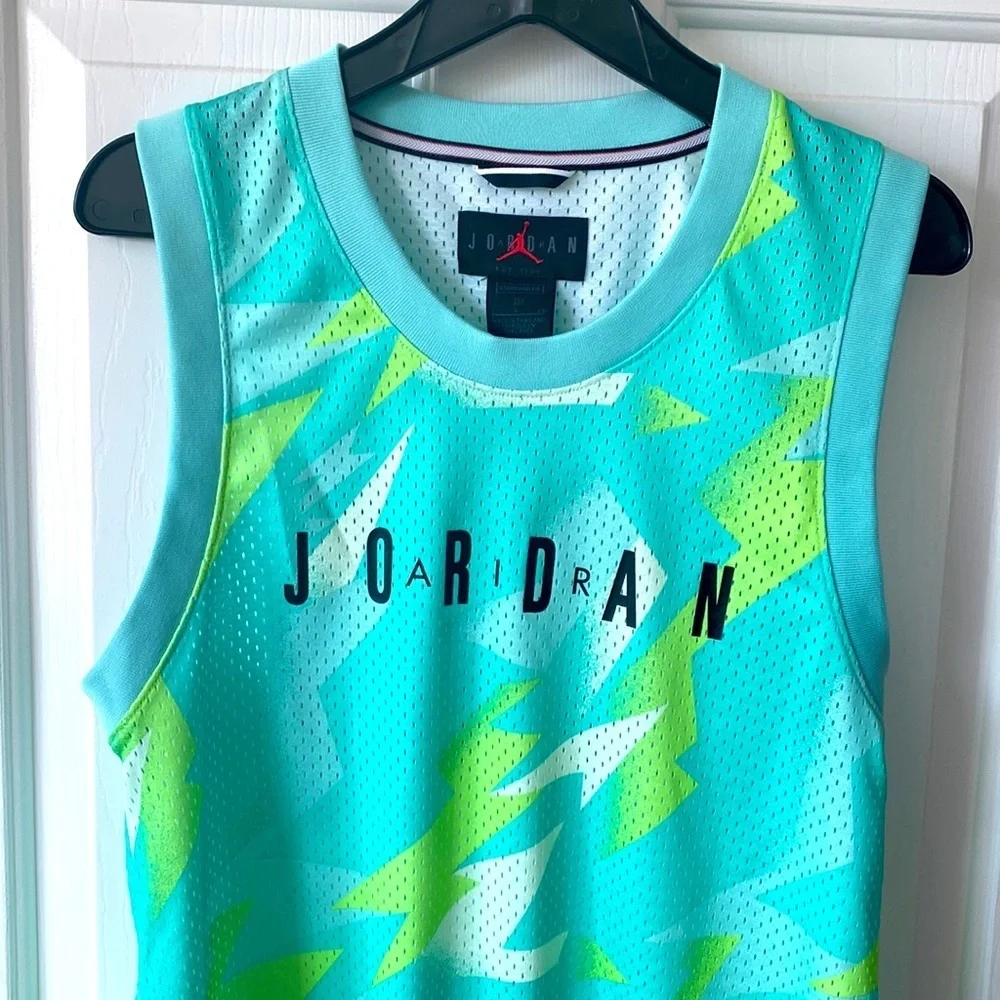 Air Jordan Green Sunset Pulse Jumpman Jersey Size Small